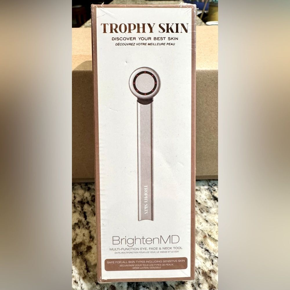 Trophy Skin BrightenMD Device multifunction eye, face and neck tool brand new